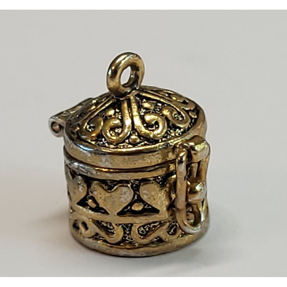 Gold Tone Prayer Wish Box Pendant Charm Hinged Heart Scroll 17.5mm Keepsake